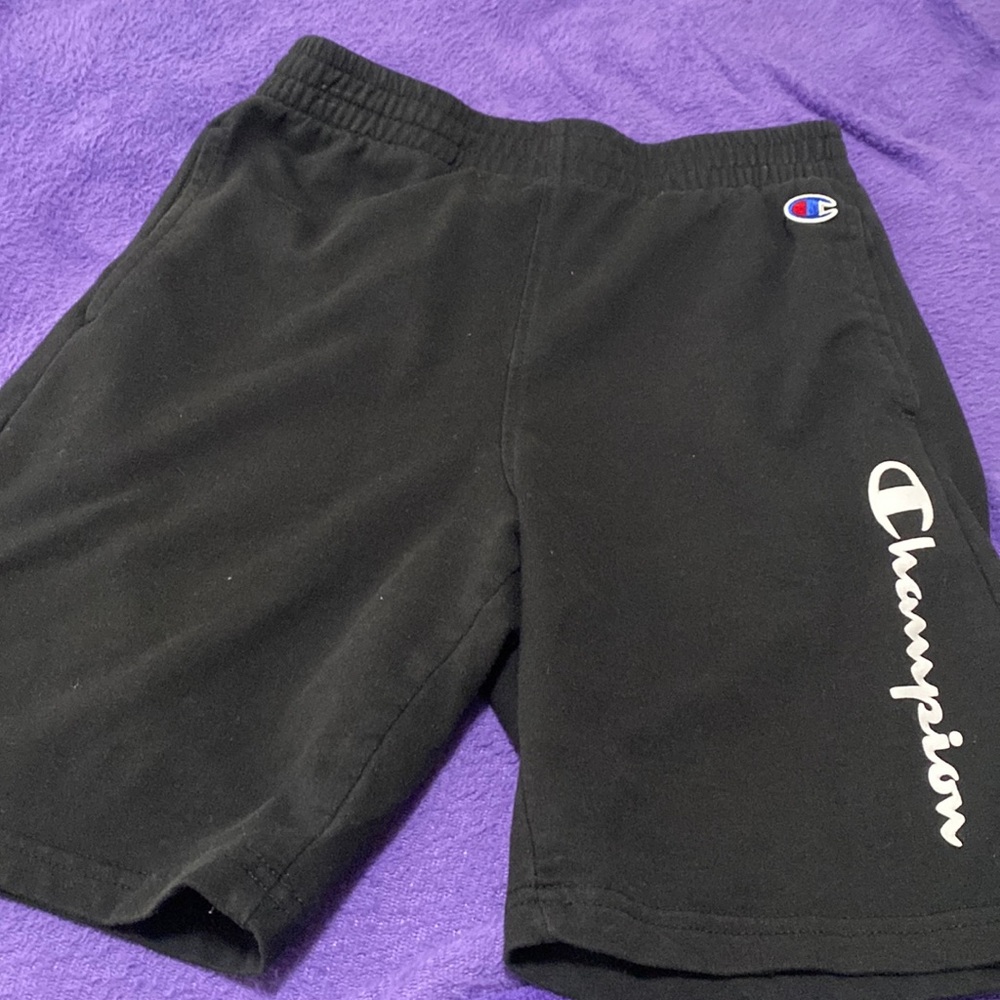 Champion kid shorts